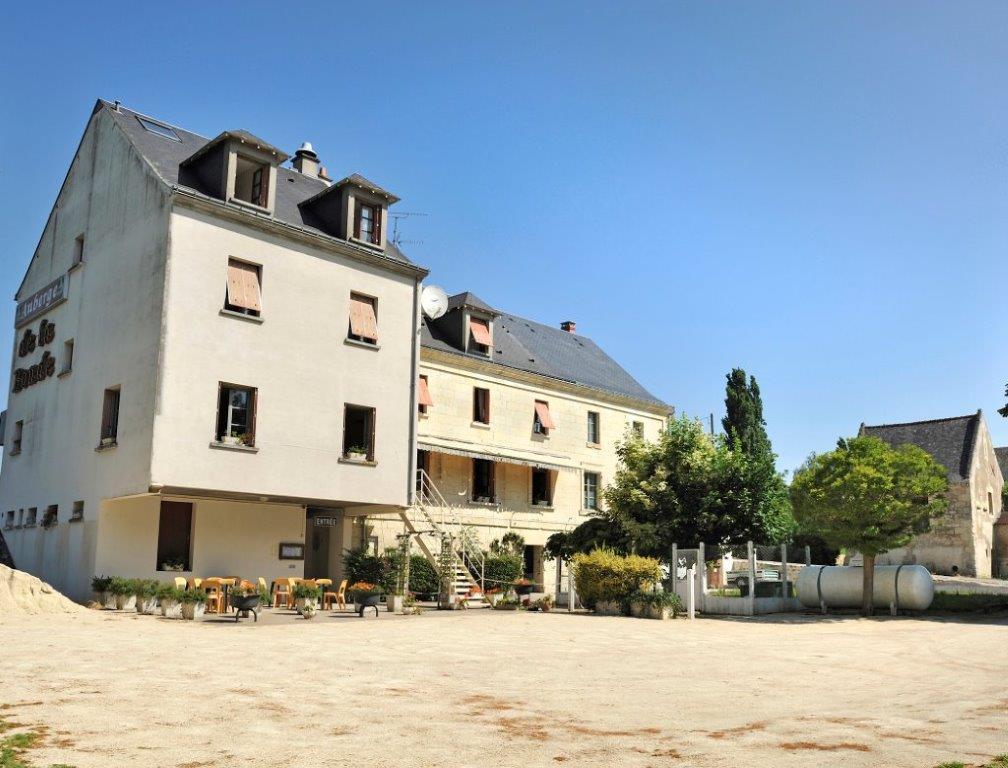 Hotel Auberge De La Bonde Logis Langeais Exteriör bild